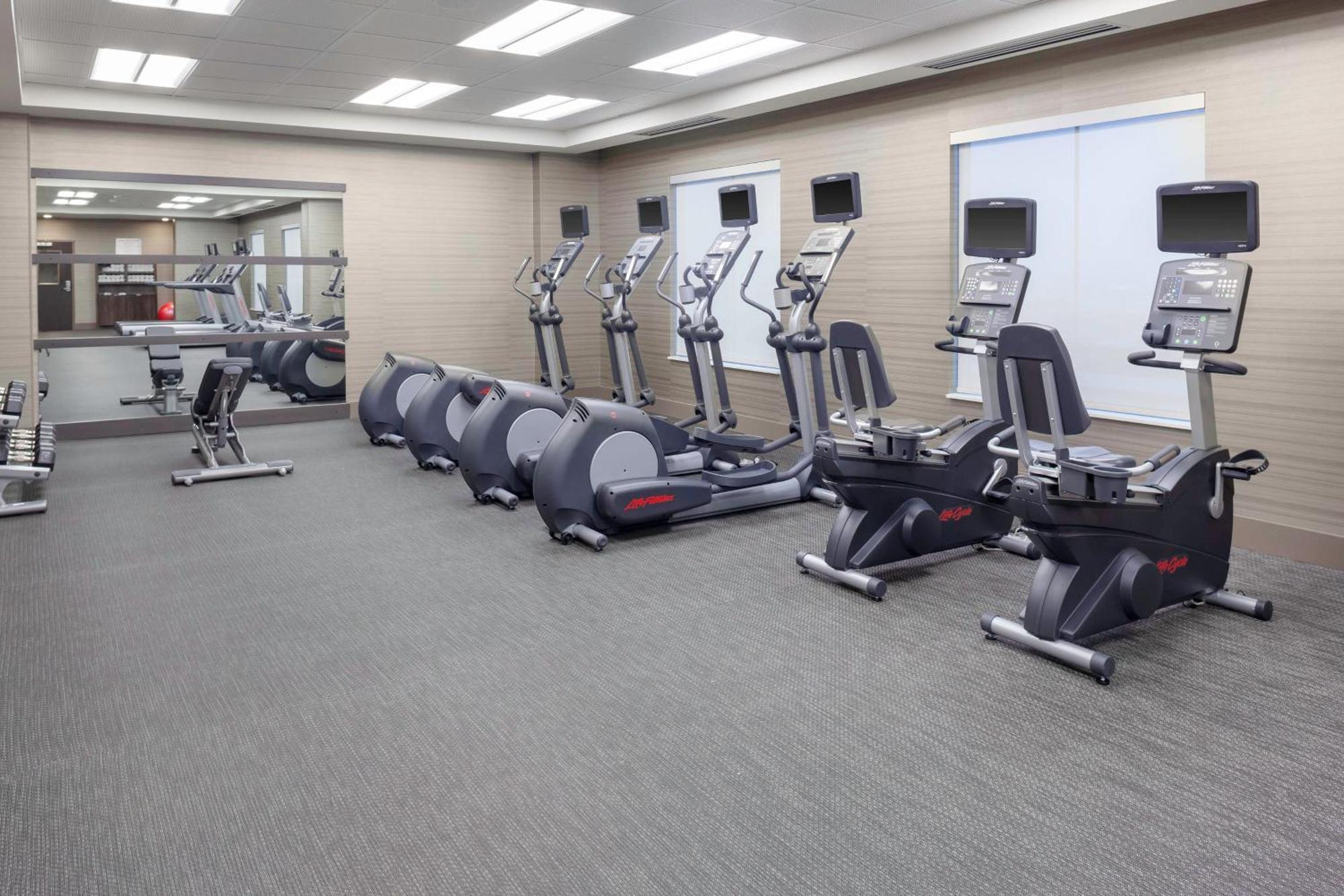 Courtyard By Marriott Dallas Downtown/Reunion District Extérieur photo